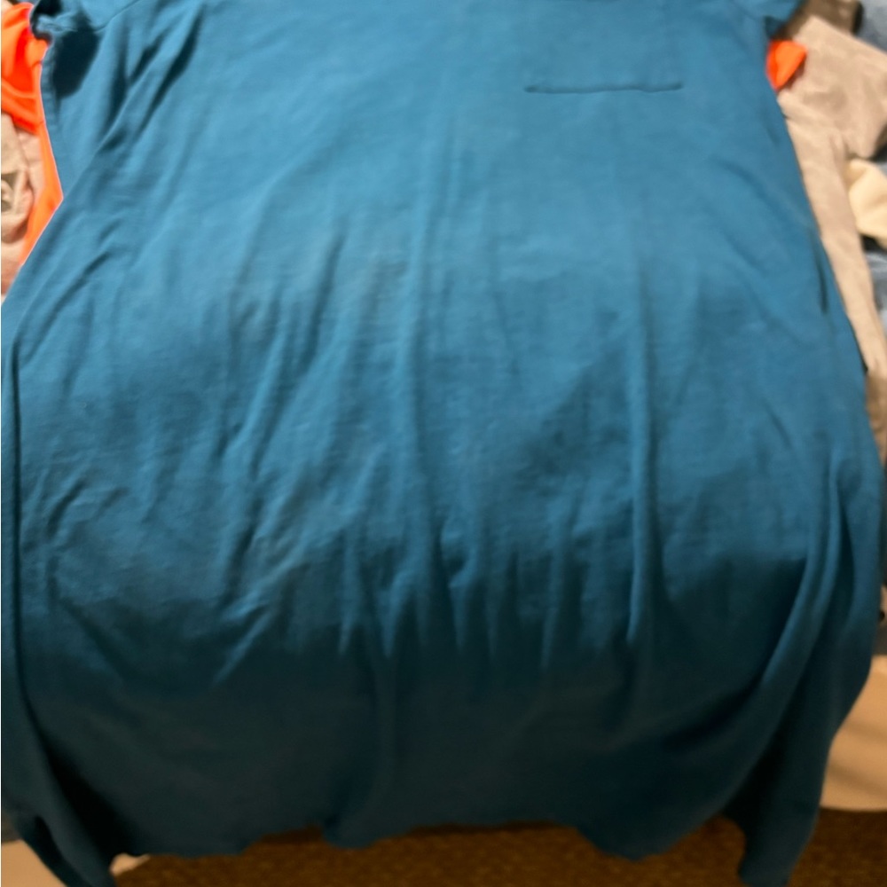 Dresses - Picture 2 of 5